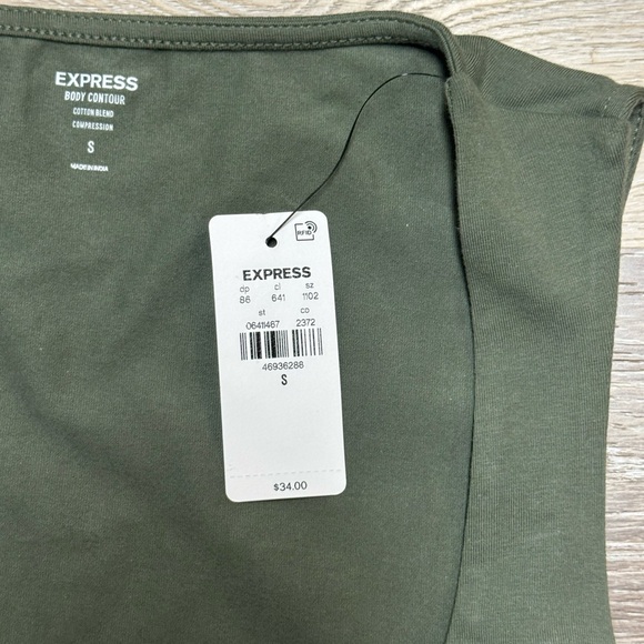 Express NWT stretch body contour square neck top - Picture 6 of 6